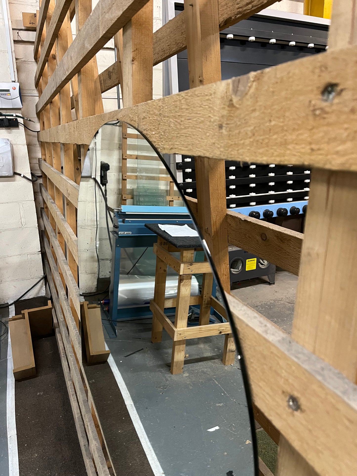 Arched Silver Frameless Wall Mirror – Modern Minimalist Home Décor